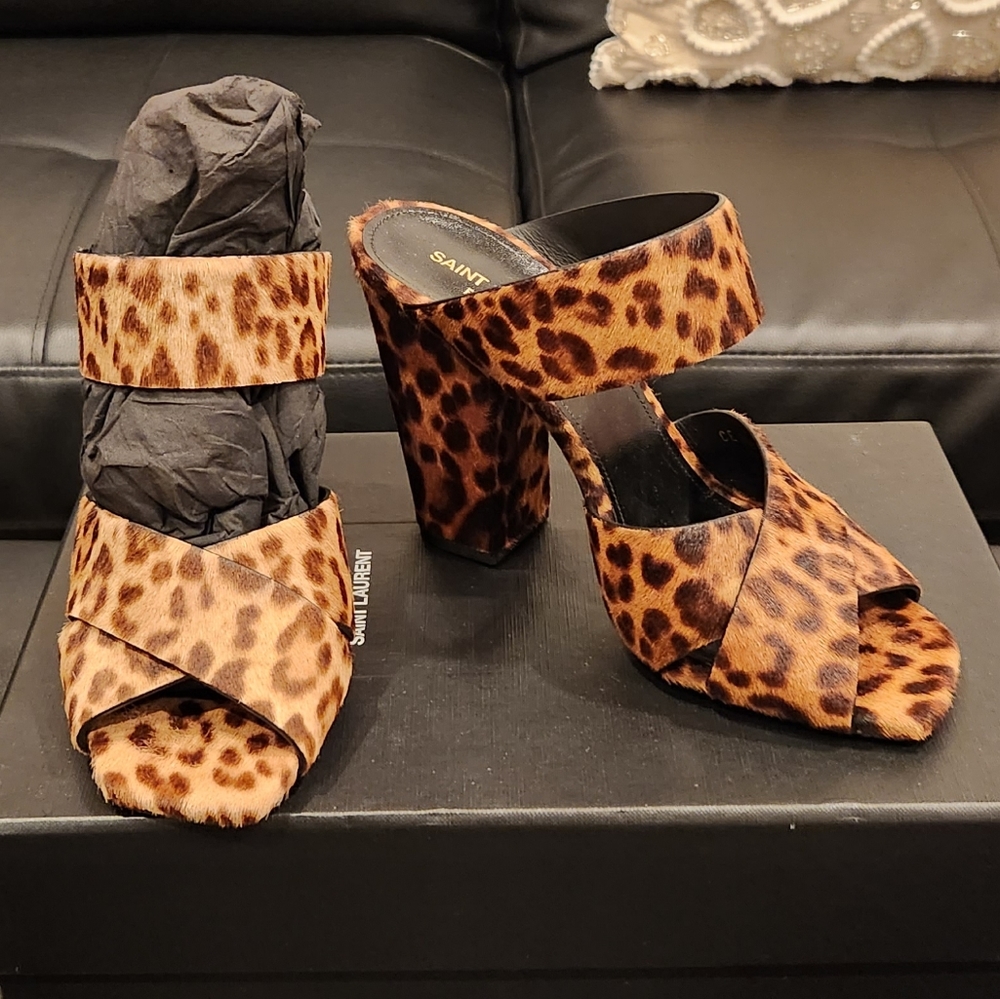 Saint Lauren Oak 100 Pony Spots Mule Sandal Leopard Print Mule 4" Hell Sz 7.5 - Picture 4 of 8
